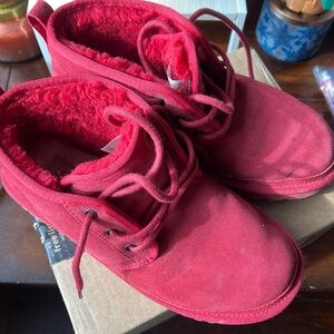 UGG Neumel Boots